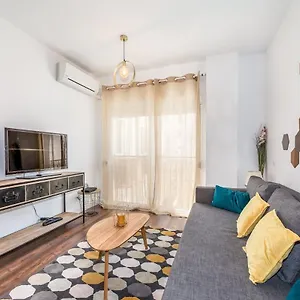 C29 - Trendy Central With Small Parking And Terrace Apartamento